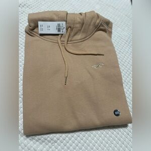 Brand new with tags and original package hollister hoodie